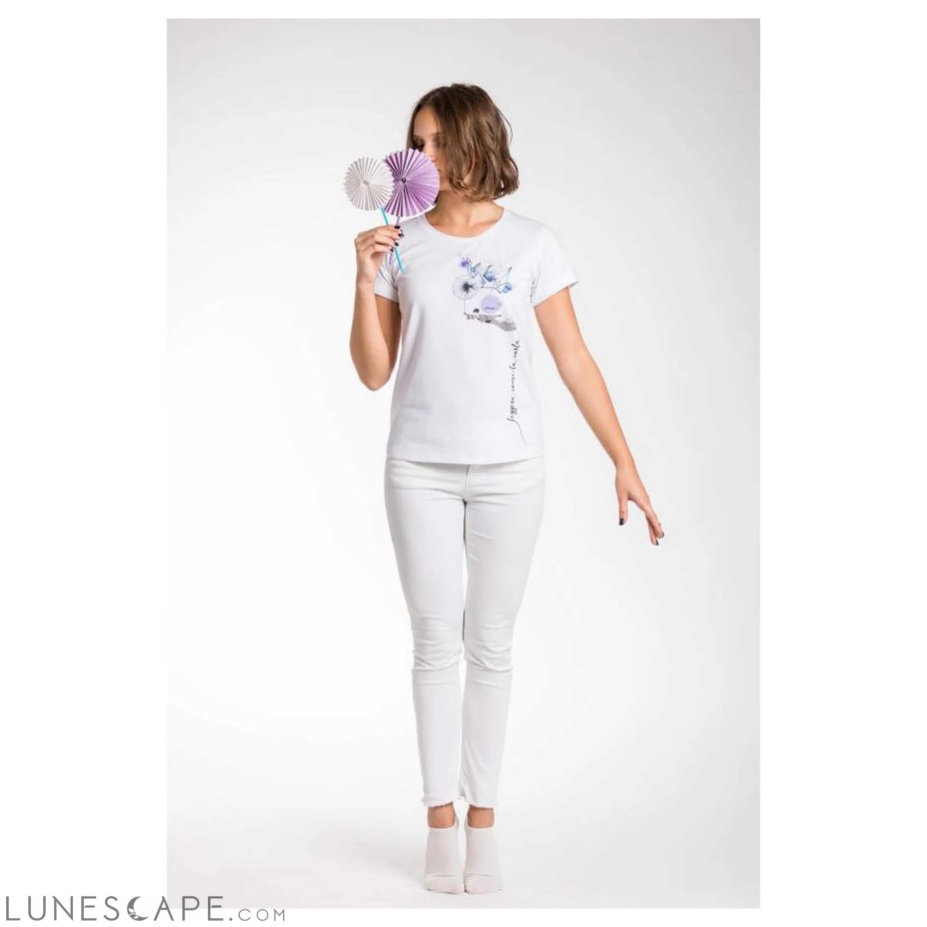 A.Tratti Elegant White Stretch Viscose Tee