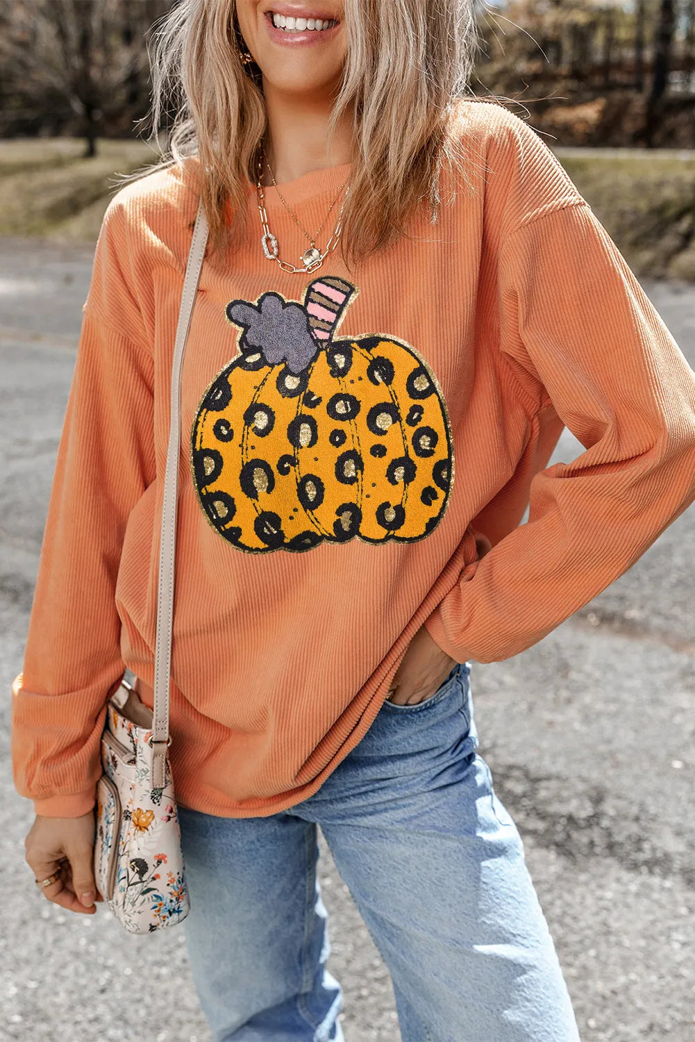 Leopard Pumpkin Women's Graphic Long Sleeve Sweatshirt