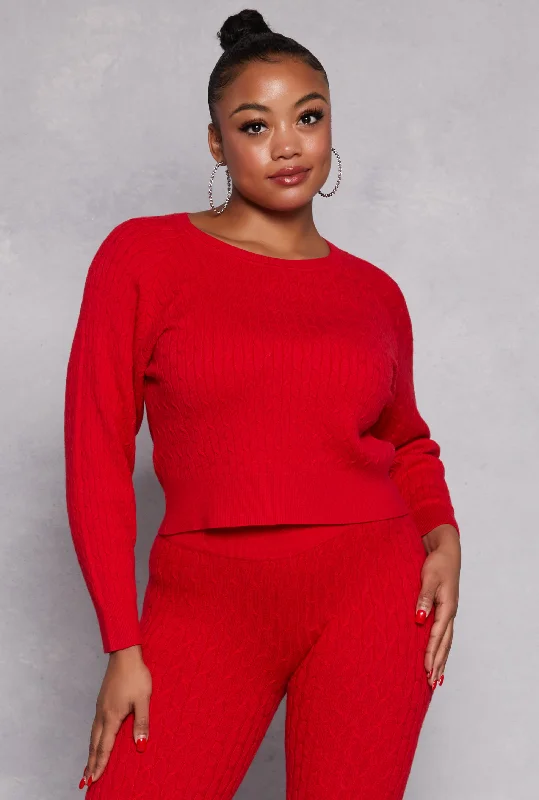 Plus Size Daisy Cable Knit Sweater