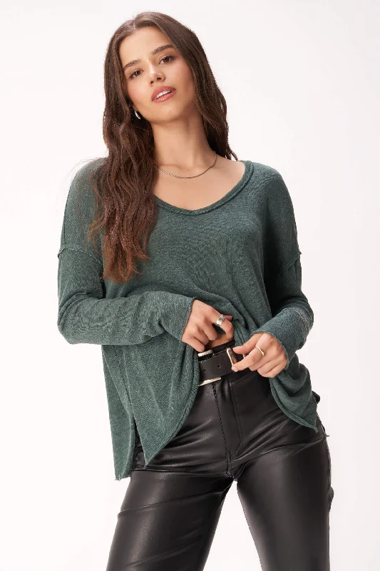 Mae Textured Relaxed V-Neck Long Sleeve - Midnight Emerald