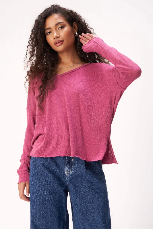 Mae Textured Relaxed V-Neck Long Sleeve - Winter Pomegranate